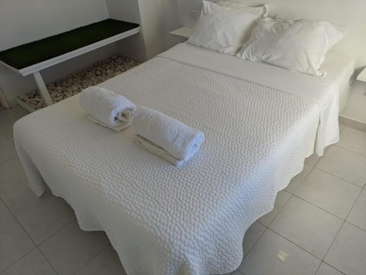 Ferienwohnung In Bed With Lisbon 11K Amadora Exterior foto