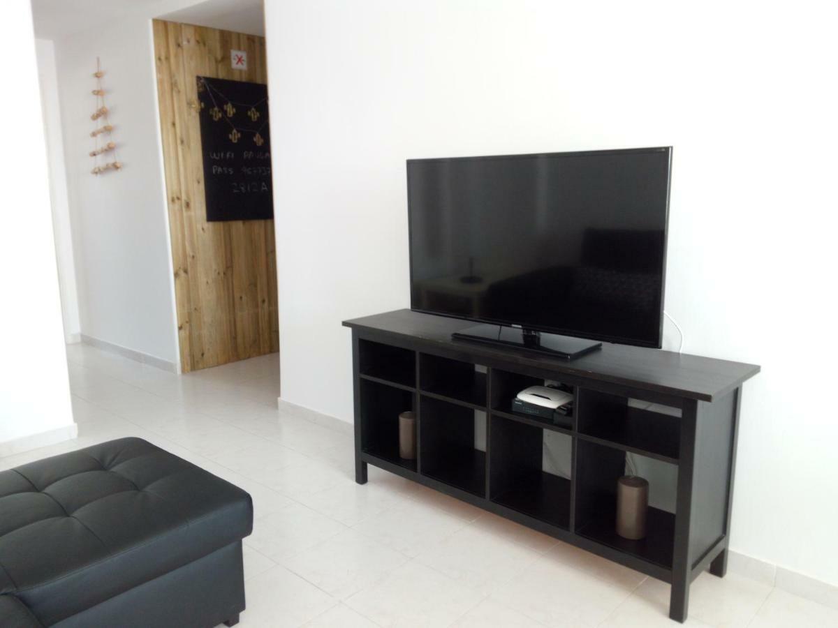 Ferienwohnung In Bed With Lisbon 11K Amadora Exterior foto